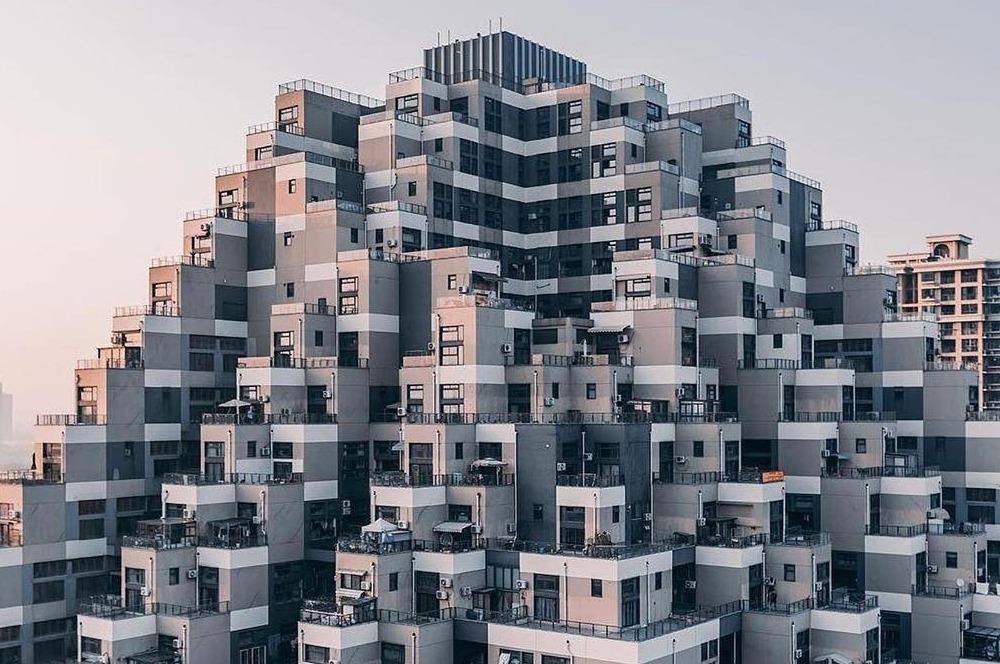 Toa nha kieu kim tu thap o Trung Quoc gay chong mat hinh anh