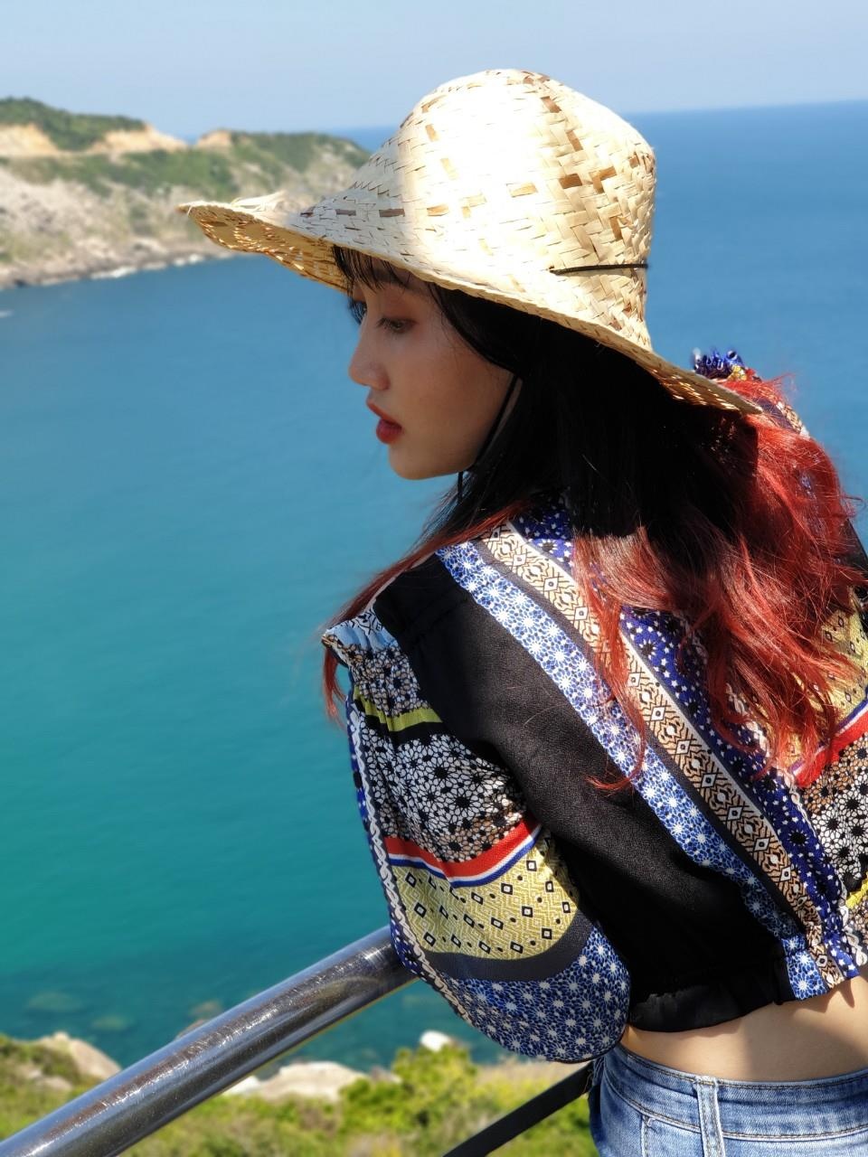 hoa vang tren co xanh anh 16