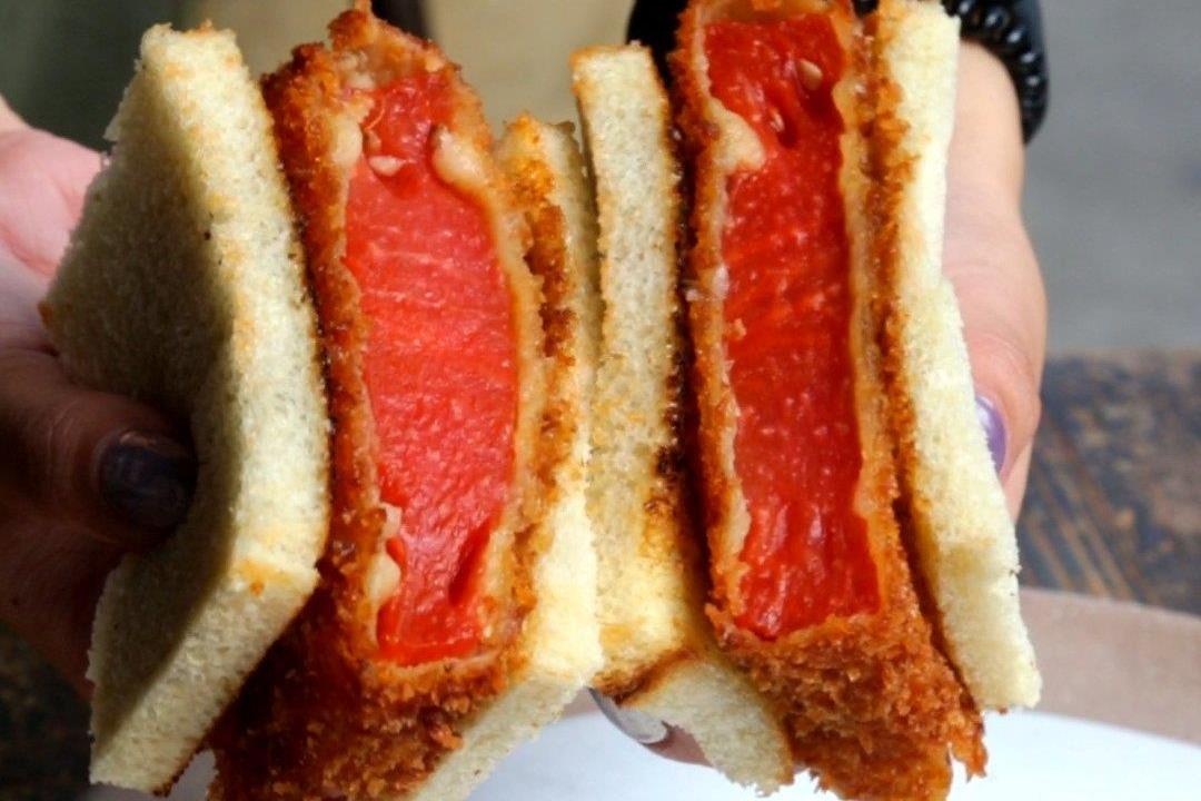 Dua hau tam bot chien gion, giong het thit bo hap dan thuc khach hinh anh