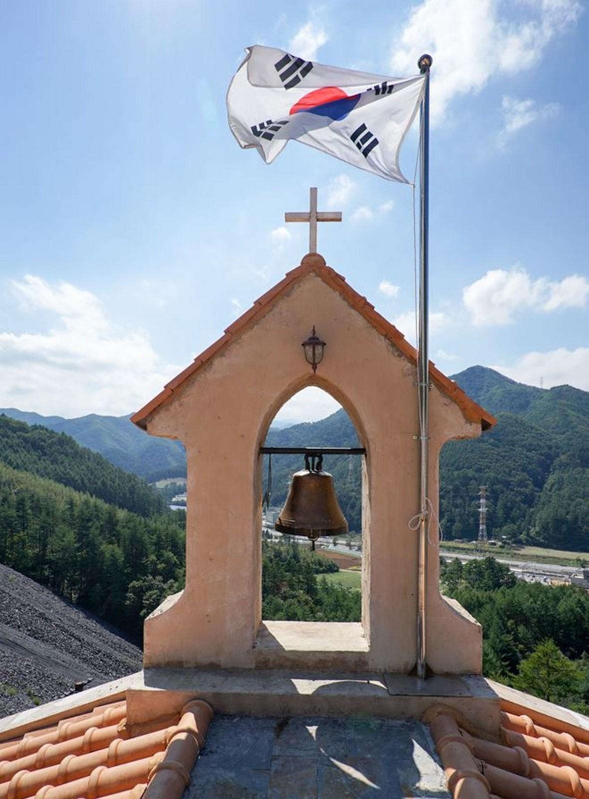 hau due mat troi anh 8