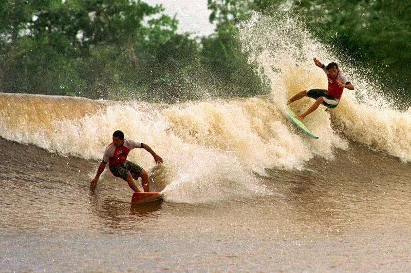 Luot song thuy trieu dai nhat the gioi tren song Amazon hinh anh