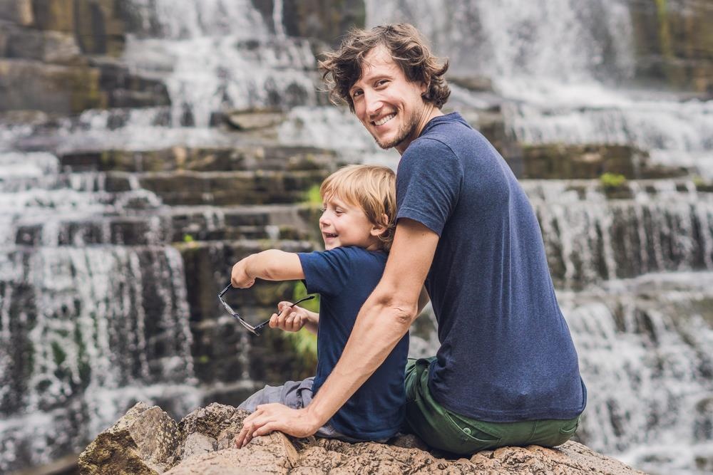 Check-in rung ru tai thac 7 tang dep tua phim o Da Lat hinh anh