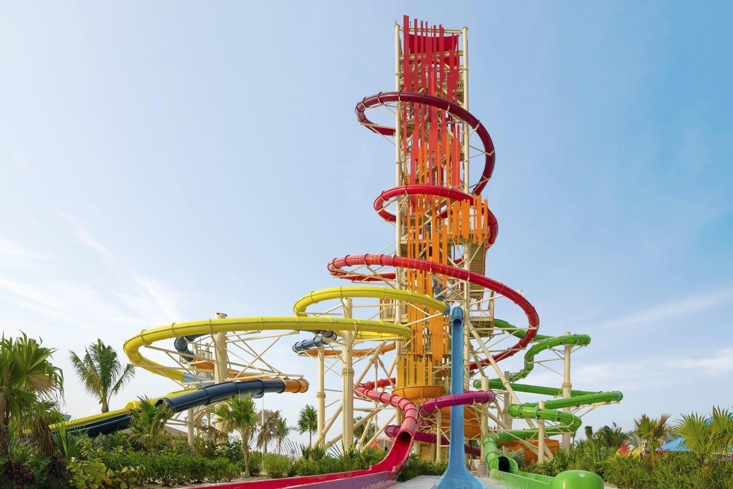 Ong truot nuoc dung dung, cao 41 m o vung bien Caribbean hinh anh