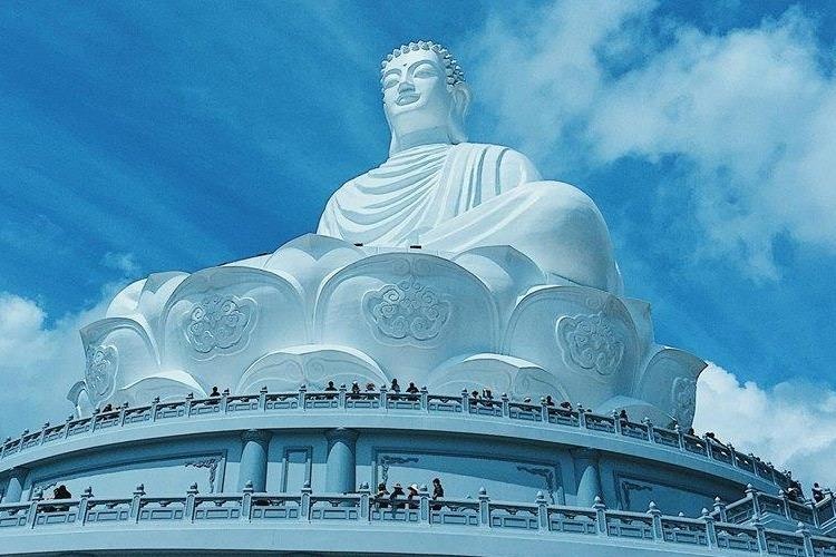 Chiem nguong tuong Phat ngoi cao nhat Dong Nam A tai Binh Dinh hinh anh