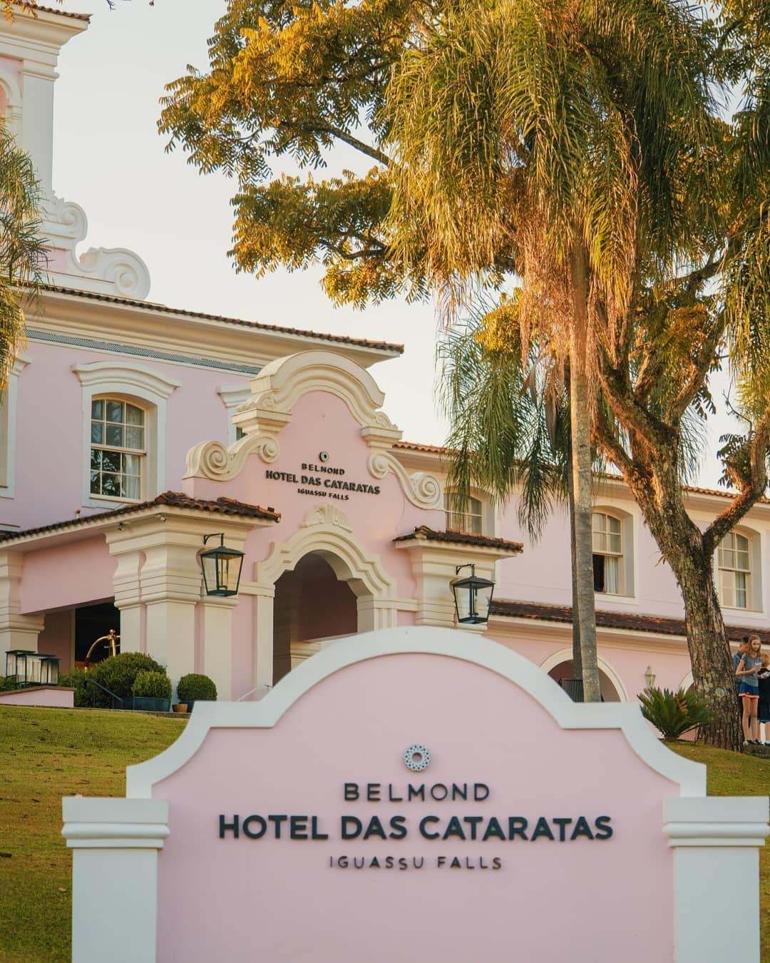 khach san mau hong anh 11