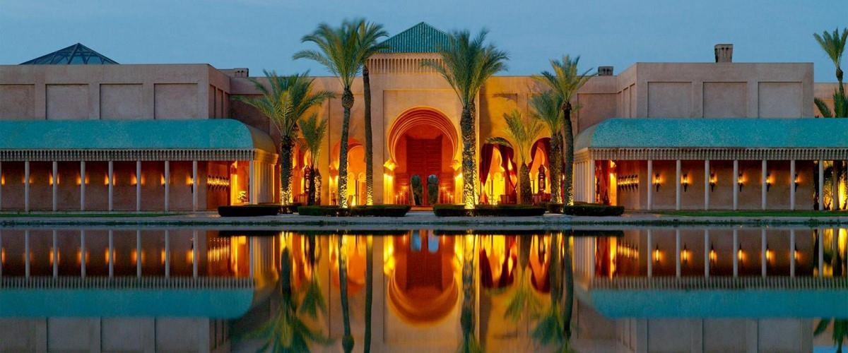 khach san mau hong anh 8