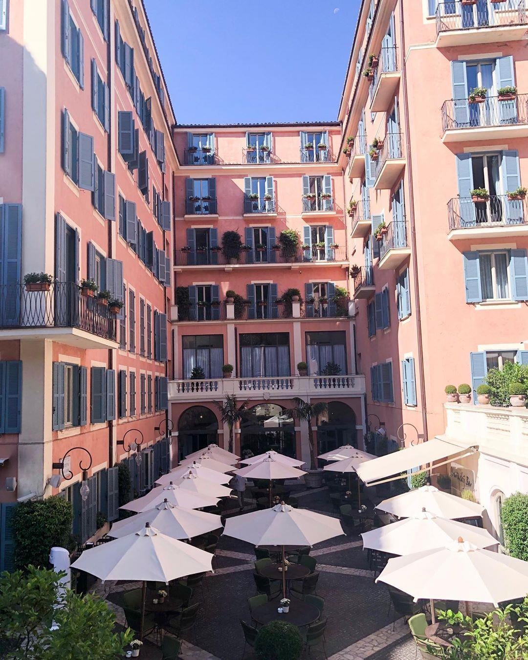 khach san mau hong anh 6