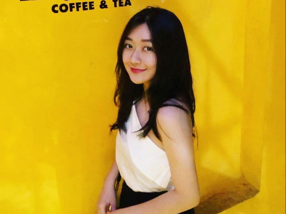 'Quan chi Hue' va 4 diem check-in tong vang doc dao o Ha Noi hinh anh