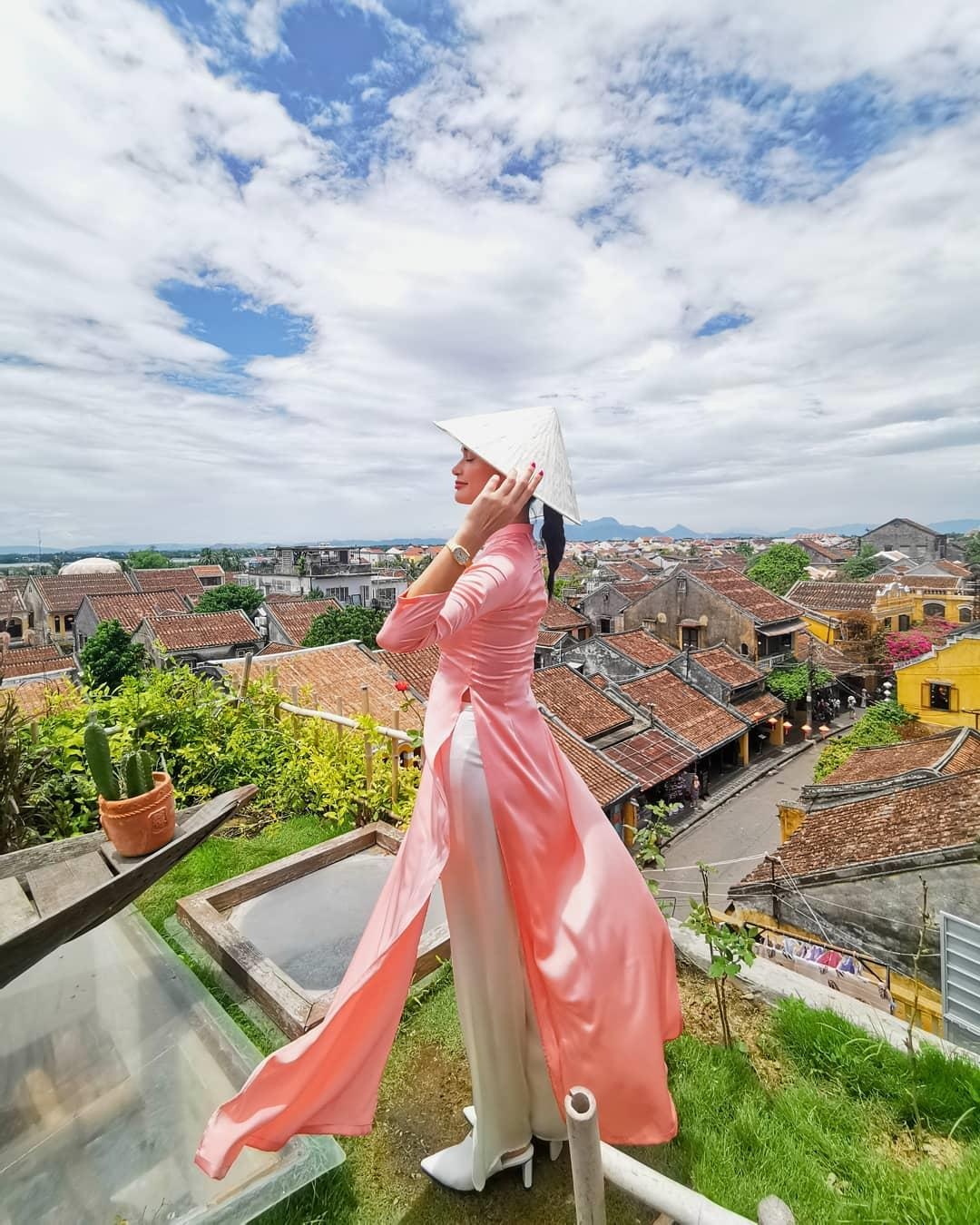 hoa hau den hoi an anh 3