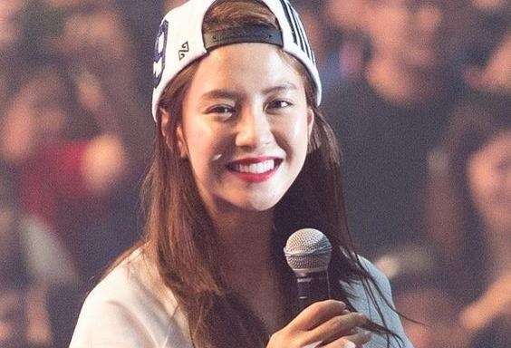 Bi kip giu nhan sac tre dep nhu gai doi muoi cua Song Ji Hyo hinh anh