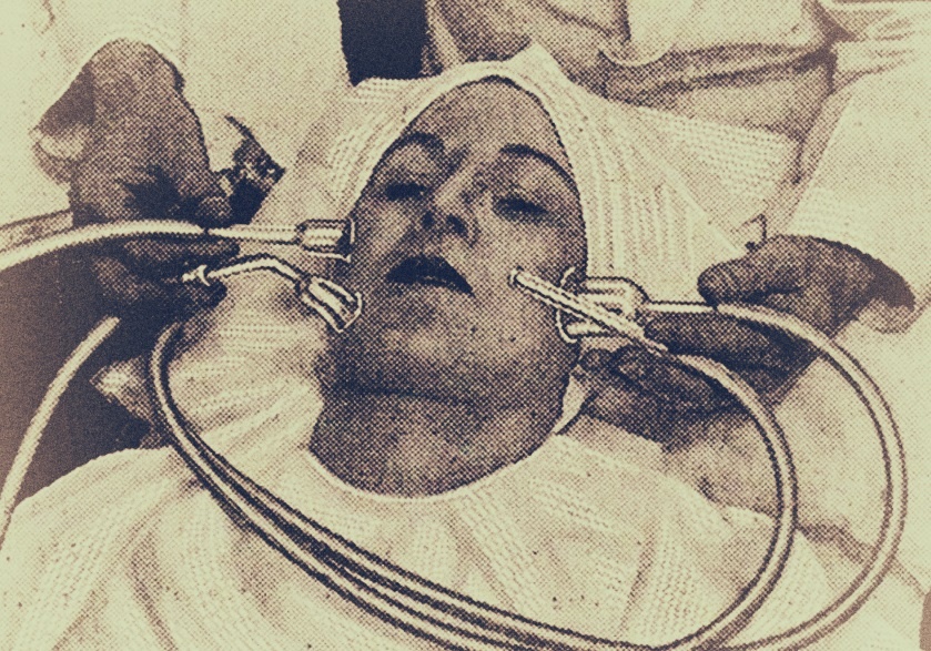 thiet bi lam dep thoi xua anh 2