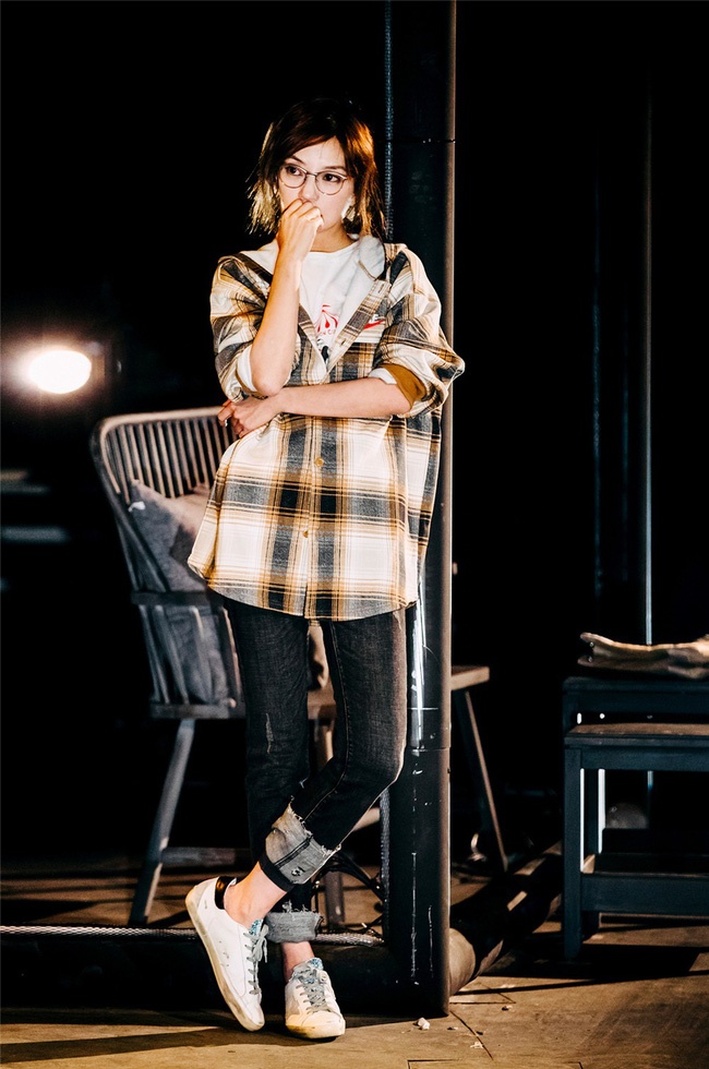 trieu vy dien do tre trung anh 3