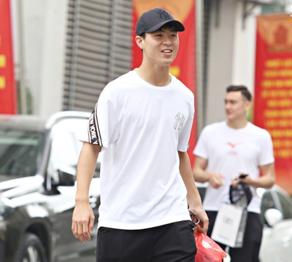 hau ve duy manh anh 5