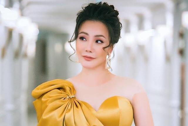 Ho Quynh Huong tre dep o tuoi 39 nho kieng an thit, tranh xa kem tron hinh anh