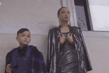 Gioi tre Ha Noi bat chap mua lanh tham gia tuan le thoi trang hinh anh