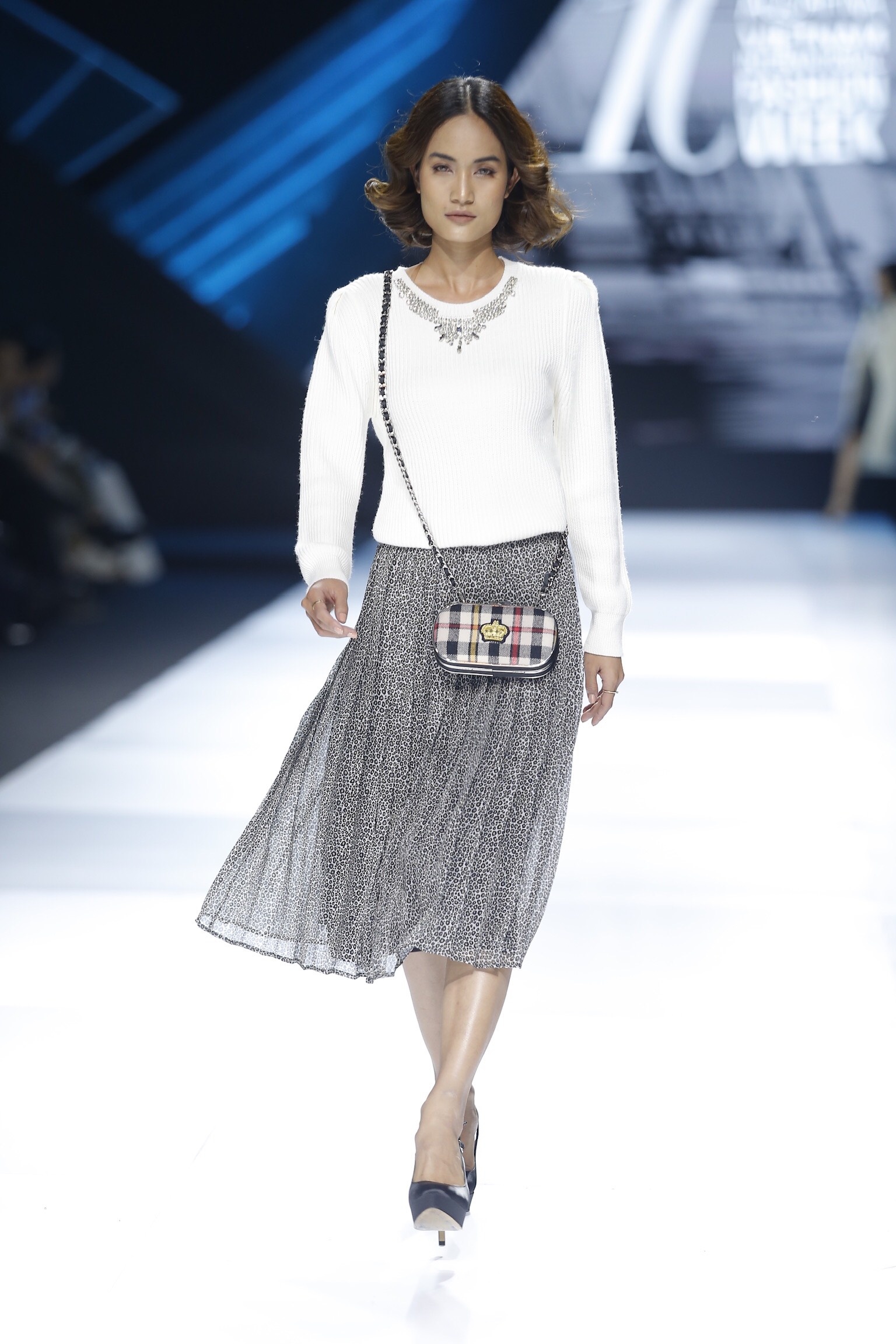 góc tối nghề mẫu ảnh 9 goc toi nghe mau anh 9