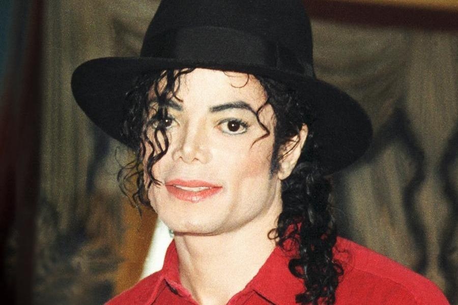 Tat cu nam pha le cua Michael Jackson se duoc ban gia trieu USD hinh anh