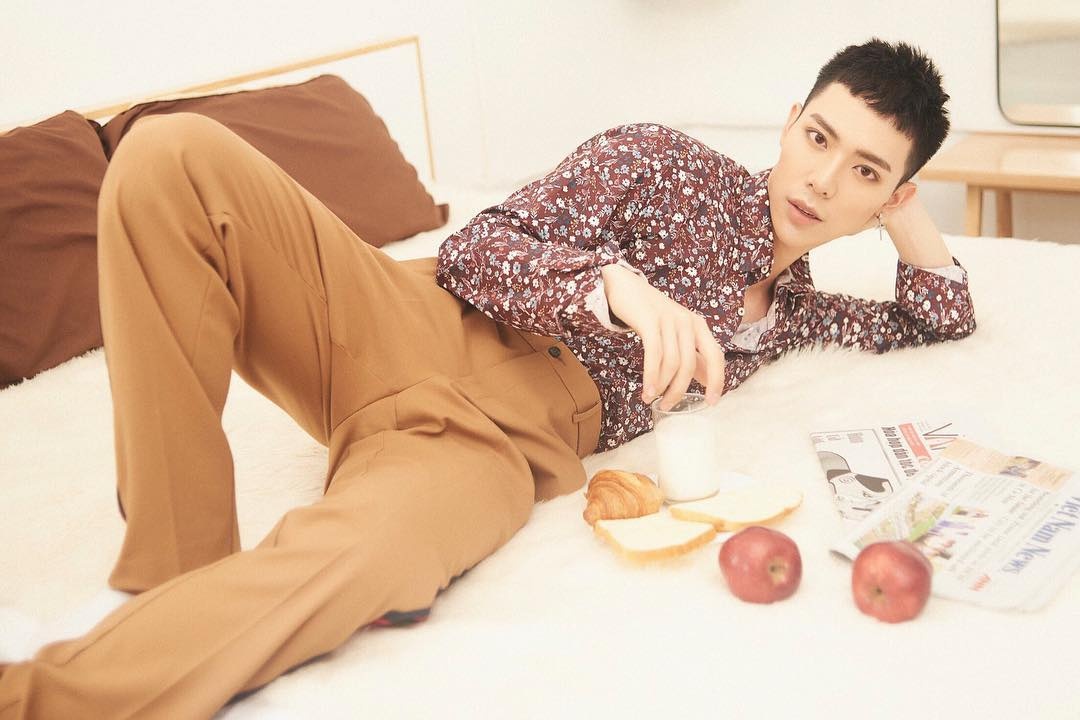 erik mac vest mau me anh 1