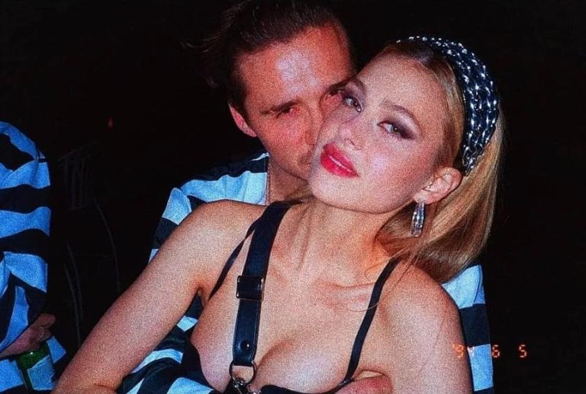 ban gai tin don con trai beckham anh 1