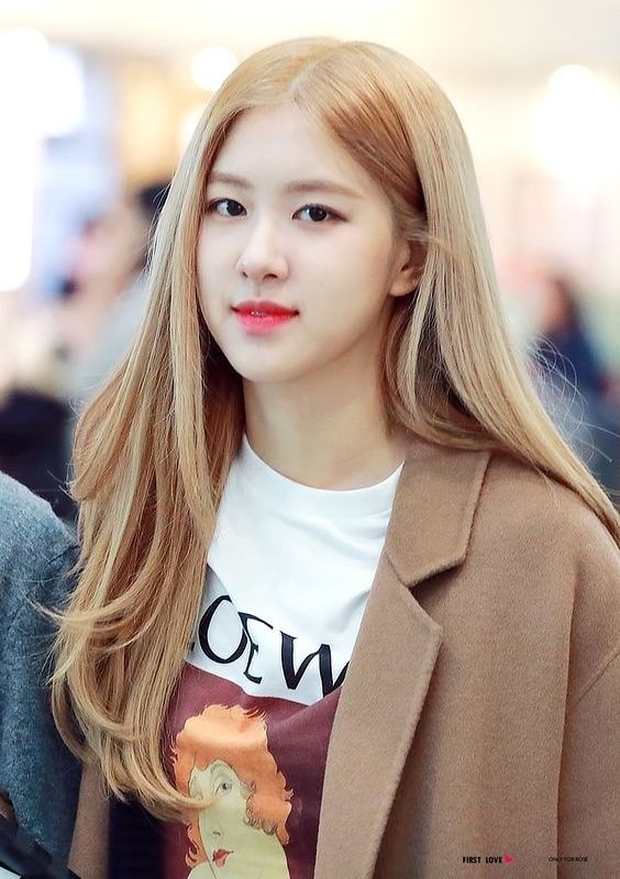 vòng eo 48 cm của rosé ảnh 7 vong eo 48 cm cua rose anh 7