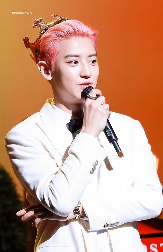 chan yeol tang kem duong tay anh 2