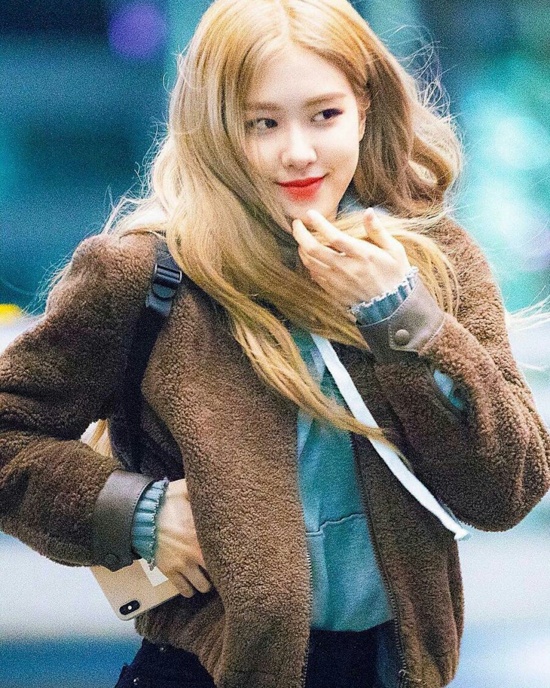 ao khoac giong sao han anh 17