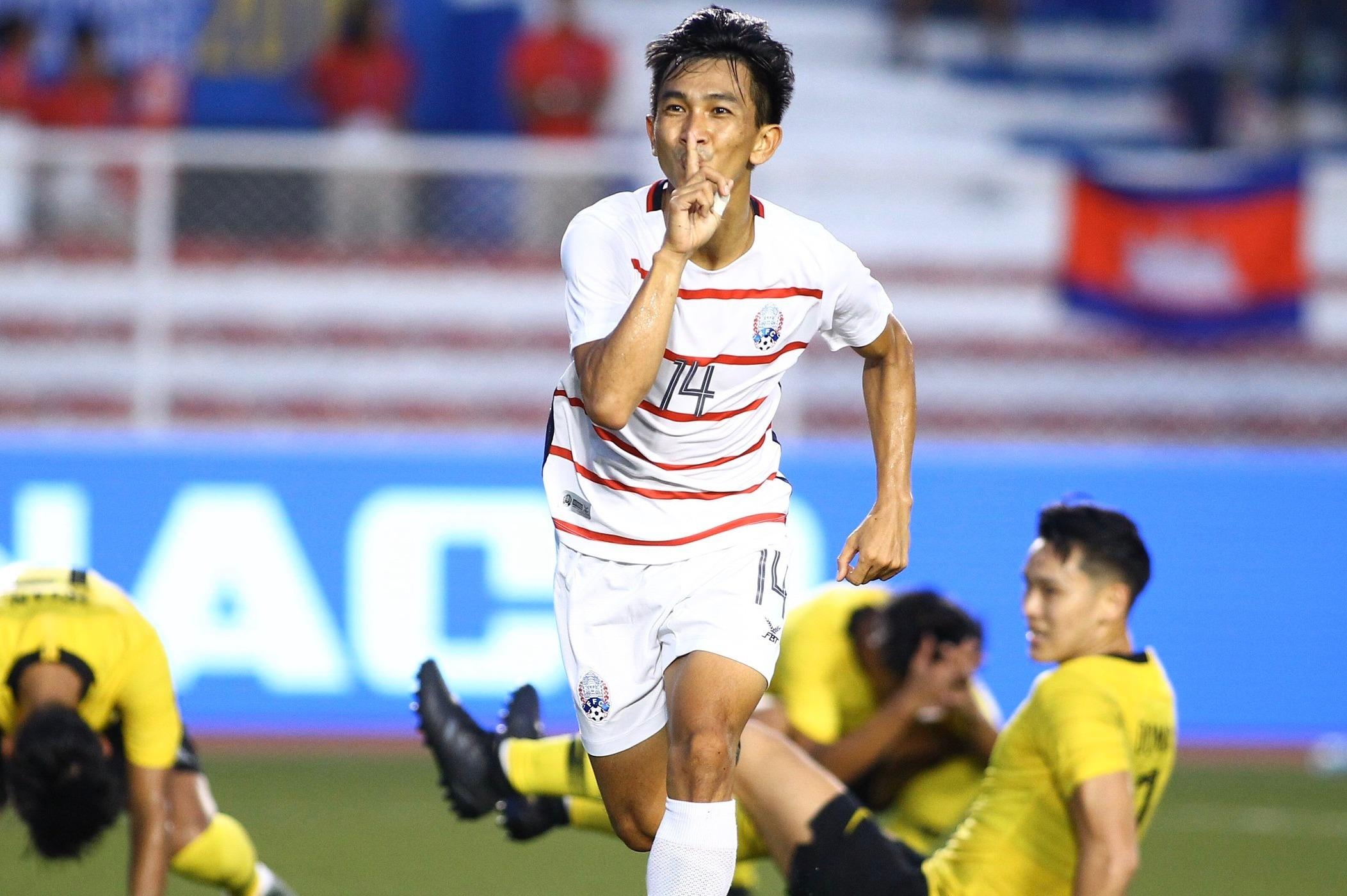 Tien dao Campuchia khien HLV Park Hang-seo lo lang hinh anh