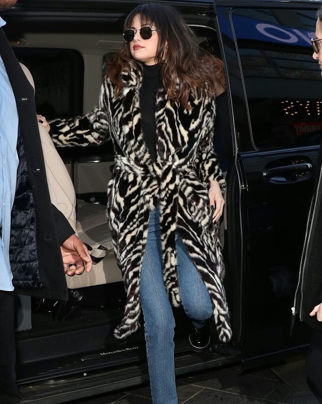 selena de toc mai anh 4