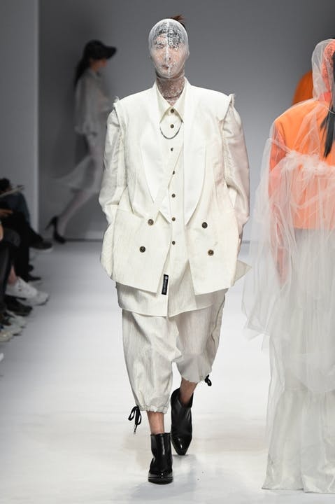 tuan le thoi trang 2019 anh 18