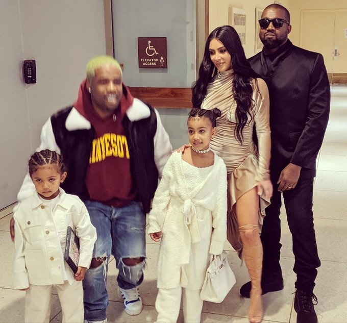 nha kim kardashian anh 3