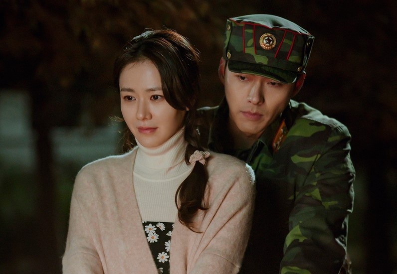 Gu an mac chuan thon nu cua Son Ye Jin trong 'Ha canh noi anh' hinh anh