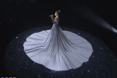 Taylor Swift va loat sao thay do 'nhanh nhu chop' tren san khau hinh anh