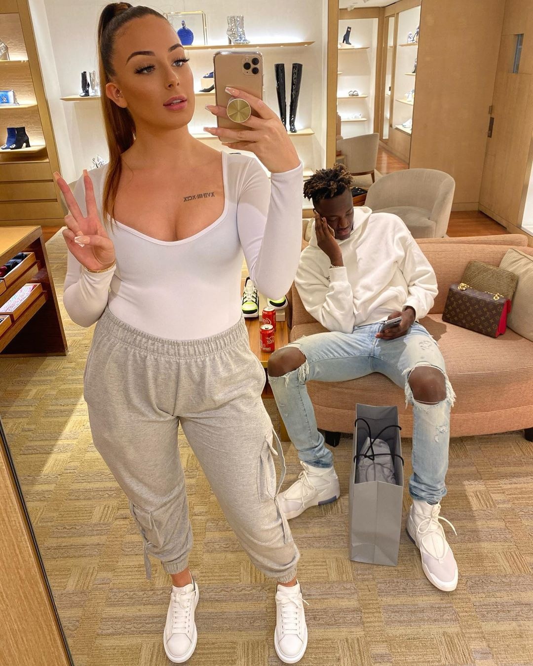 bạn gái cầu thủ ảnh 13 ban gai cau thu anh 13