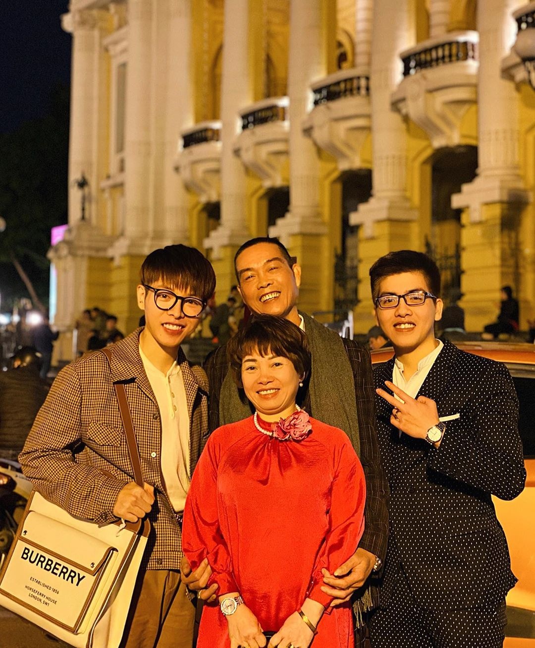 sao Việt mùng 5 Tết  ảnh 1 sao Viet mung 5 Tet anh 1