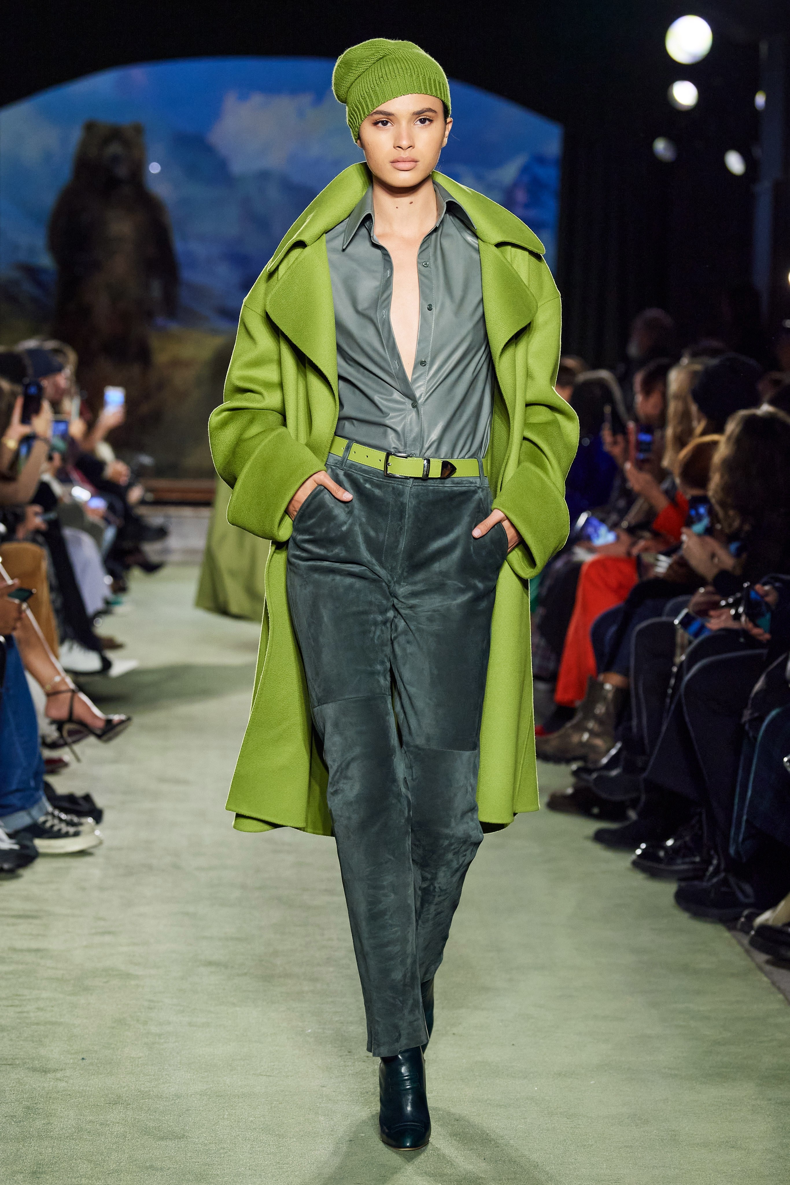 Bella Hadid New York Fashion Week ảnh 9 Bella Hadid New York Fashion Week anh 9