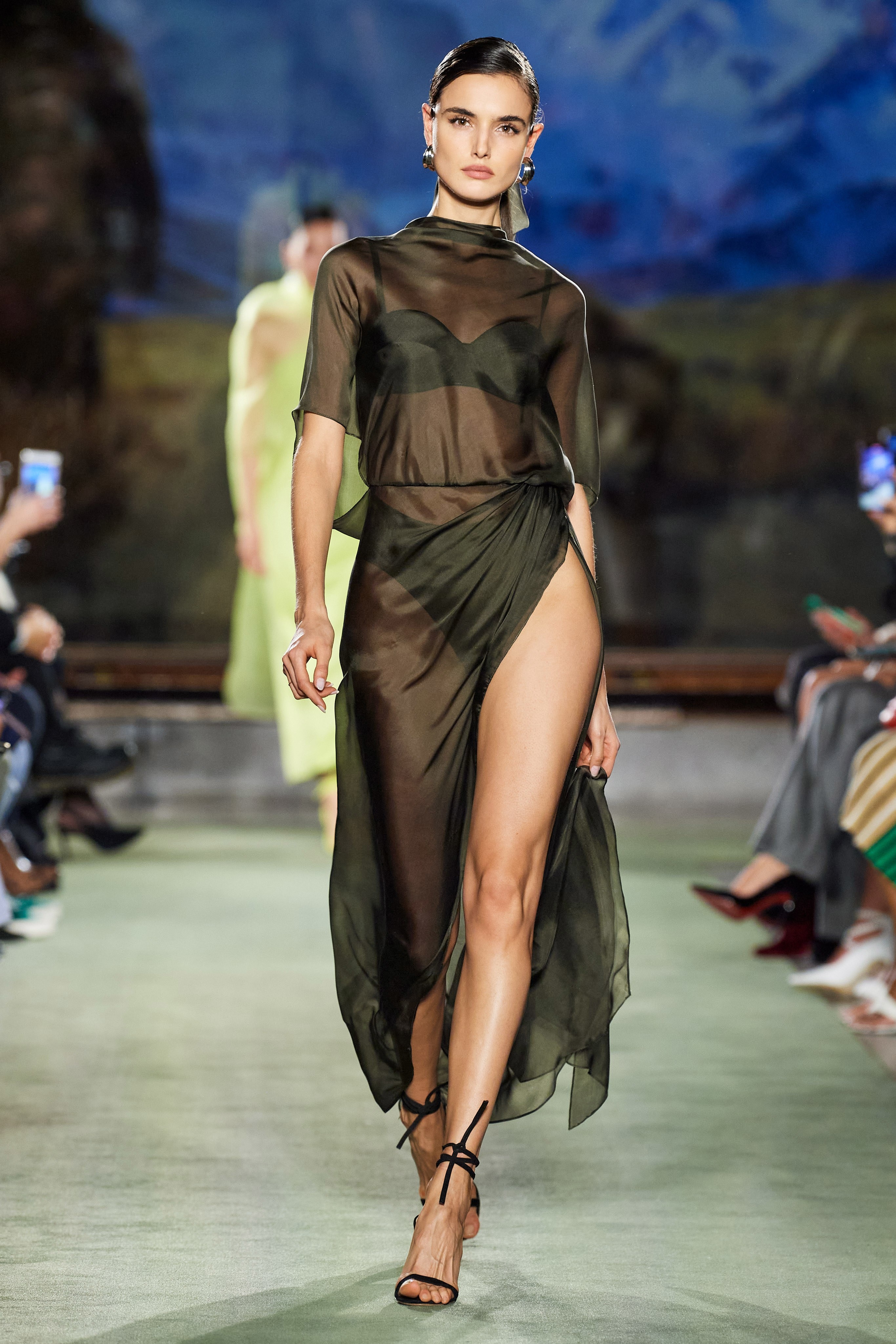 Bella Hadid New York Fashion Week ảnh 21 Bella Hadid New York Fashion Week anh 21