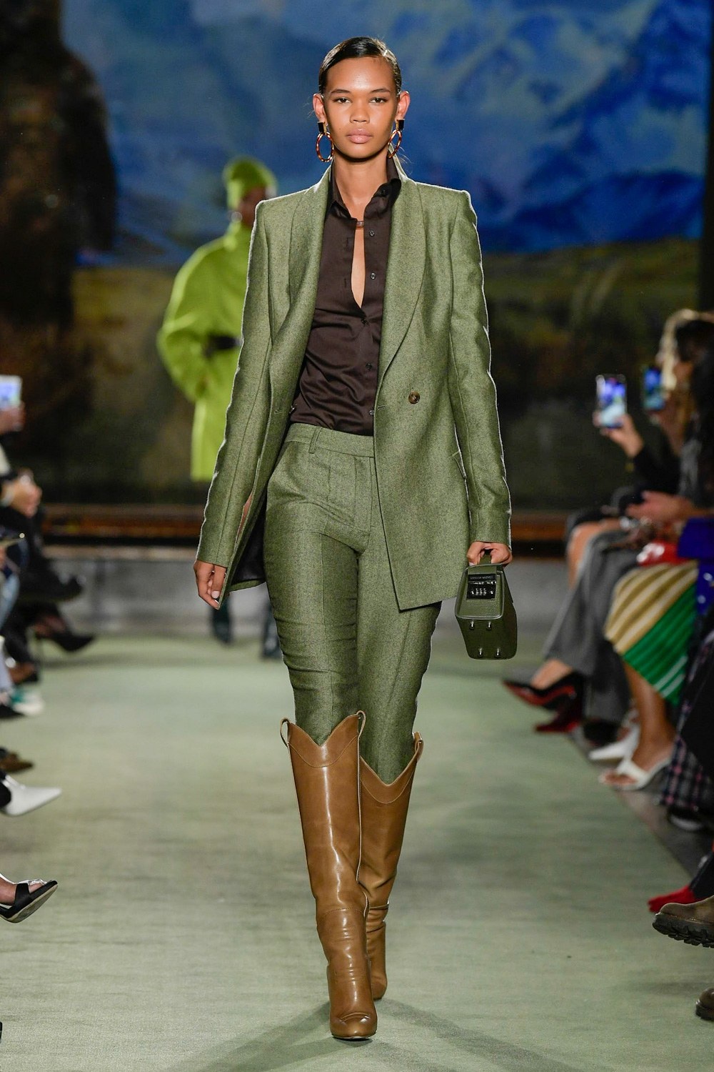 Bella Hadid New York Fashion Week ảnh 18 Bella Hadid New York Fashion Week anh 18