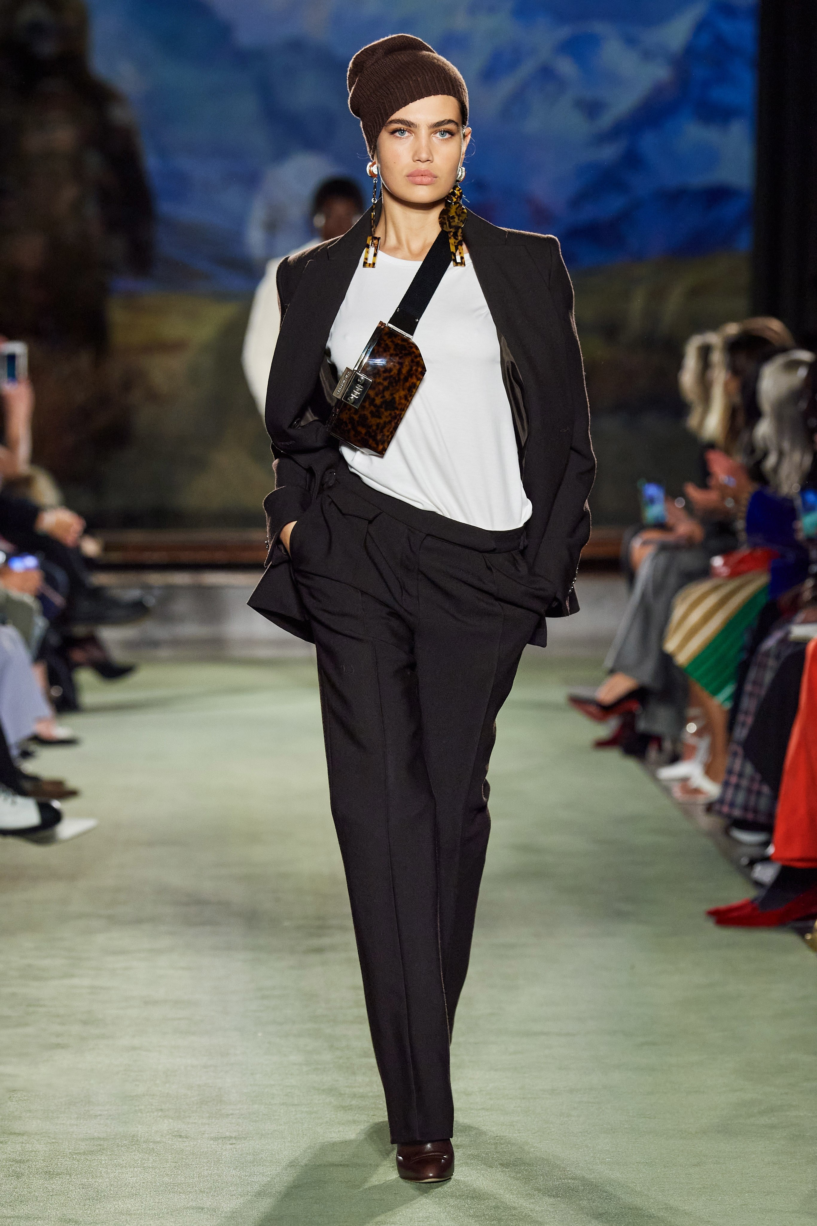 Bella Hadid New York Fashion Week ảnh 6 Bella Hadid New York Fashion Week anh 6