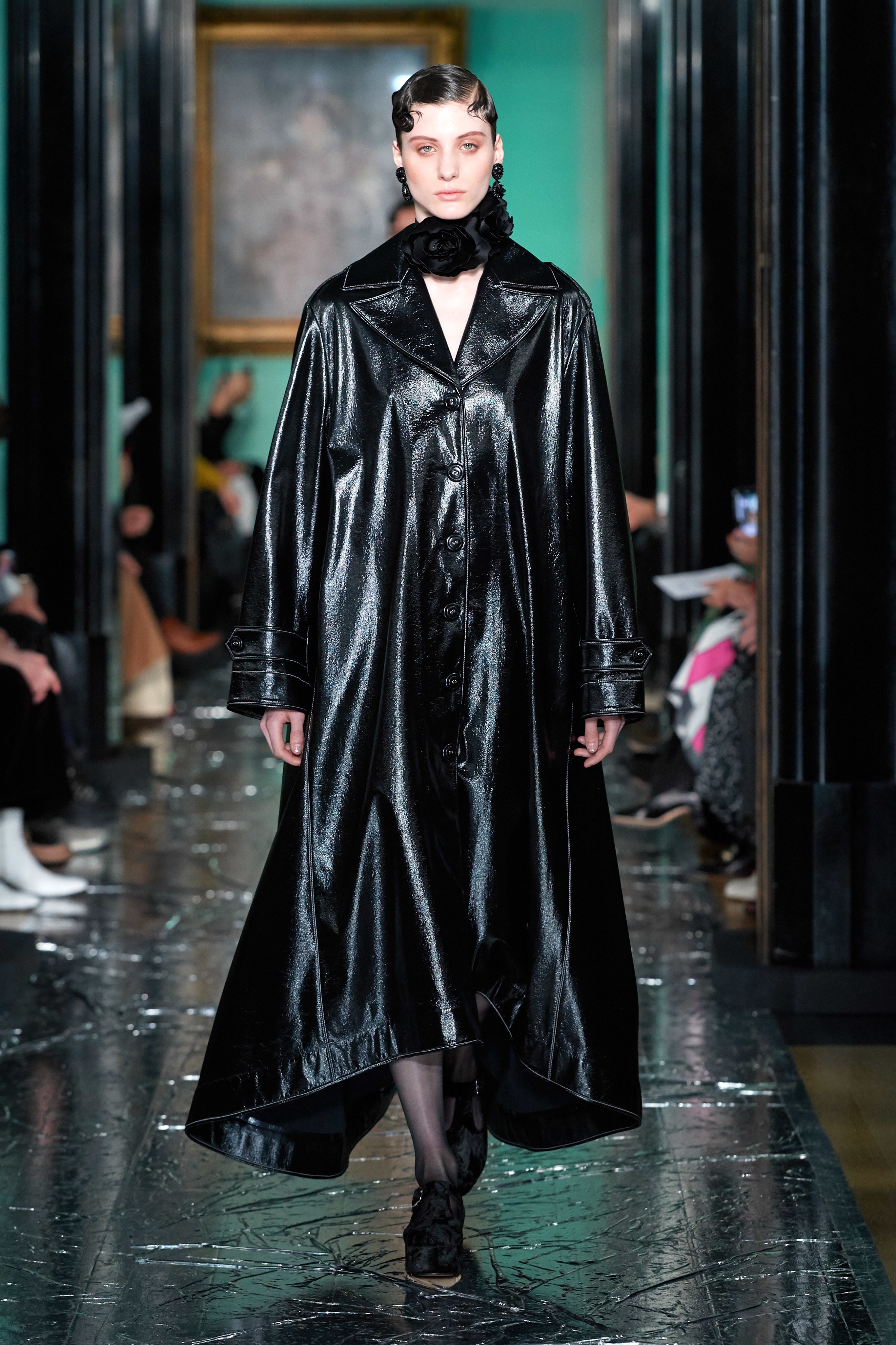 kendall jenner mac ho anh 34