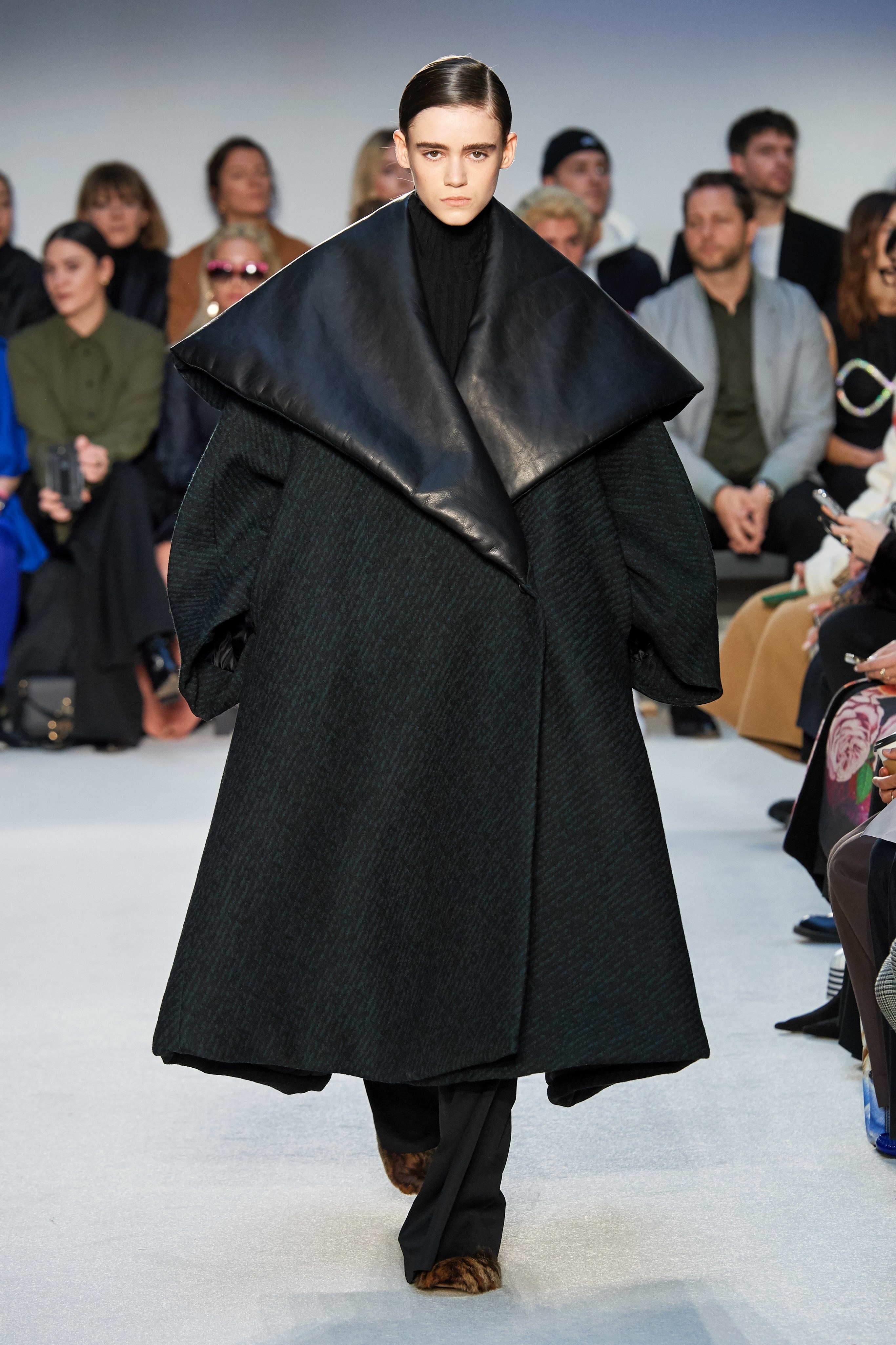 kendall jenner mac ho anh 20