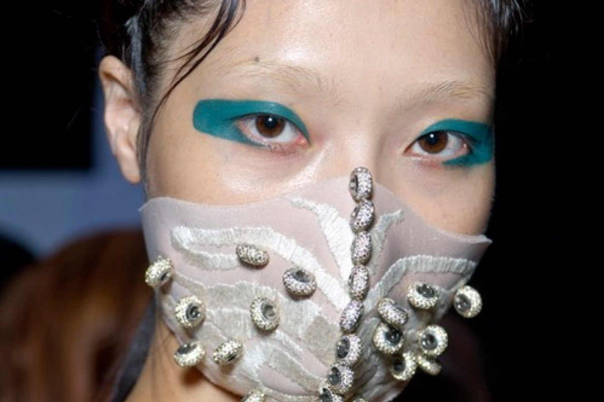 mat na chong virus anh 2