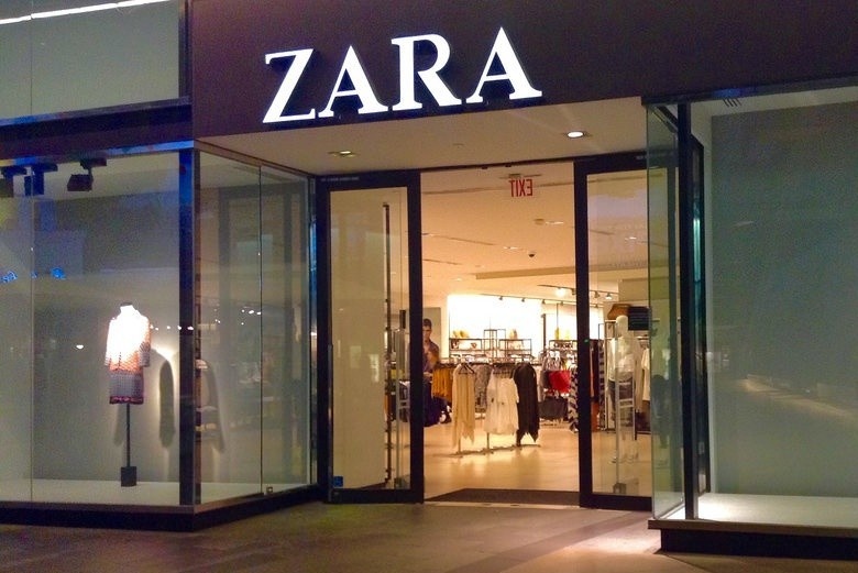 Cong ty me cua Zara phat mien phi khau trang va do bao ho hinh anh