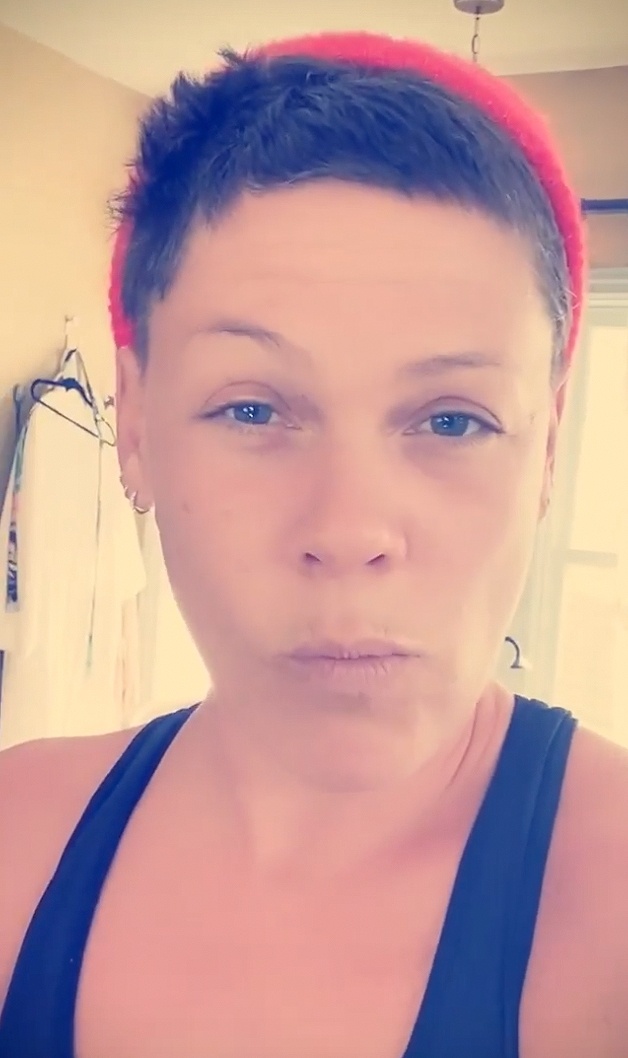 cat toc tai nha anh 4