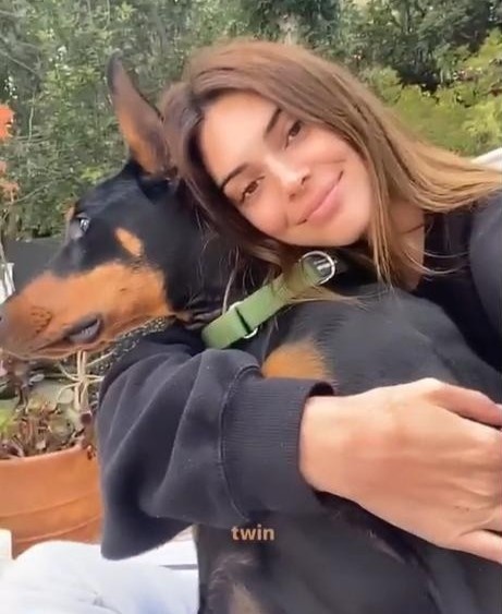 nha kim kardashian anh 4