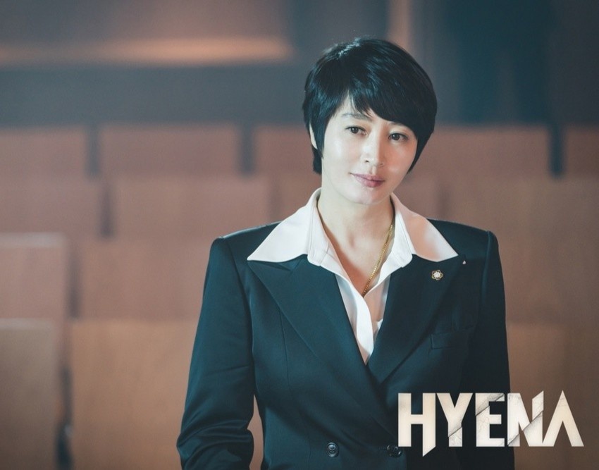 dien vien mac ho anh 1