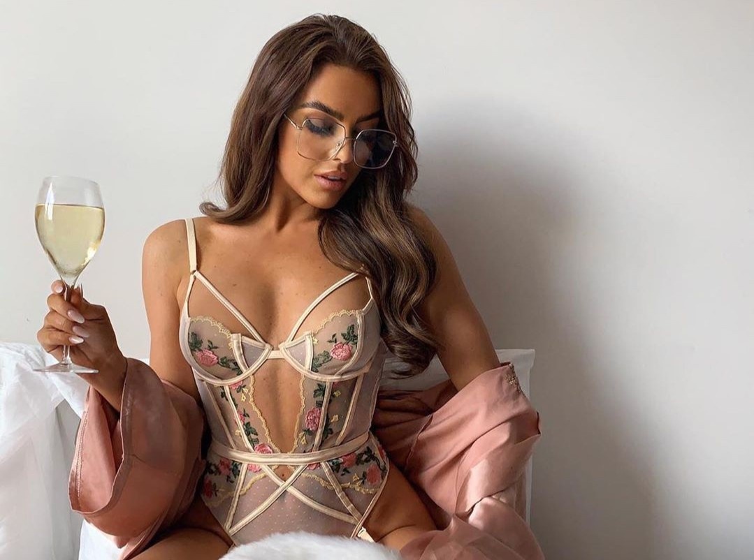 nguoi mau noi y quyen ru anh 2