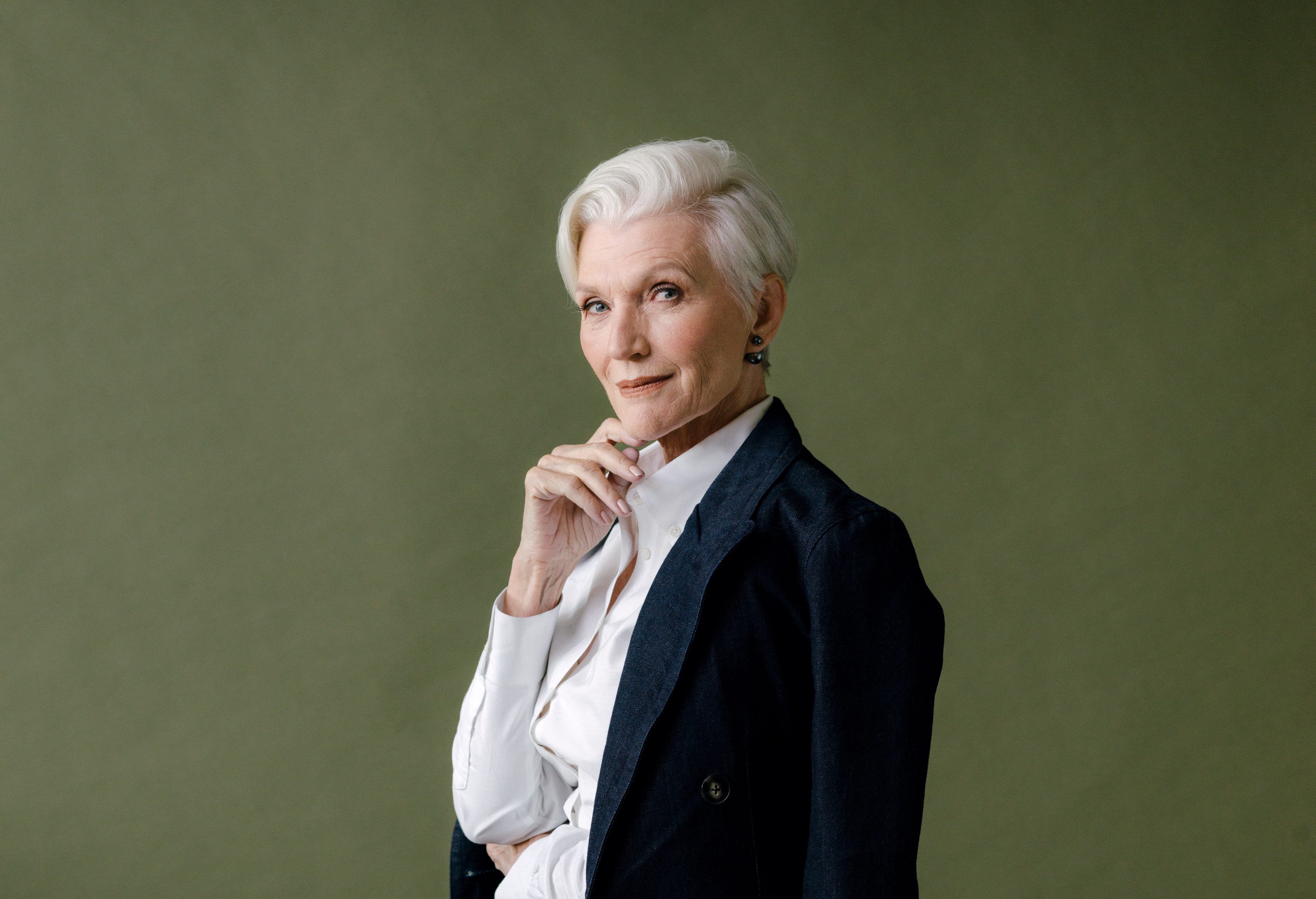 nguoi mau gia nhat anh 4