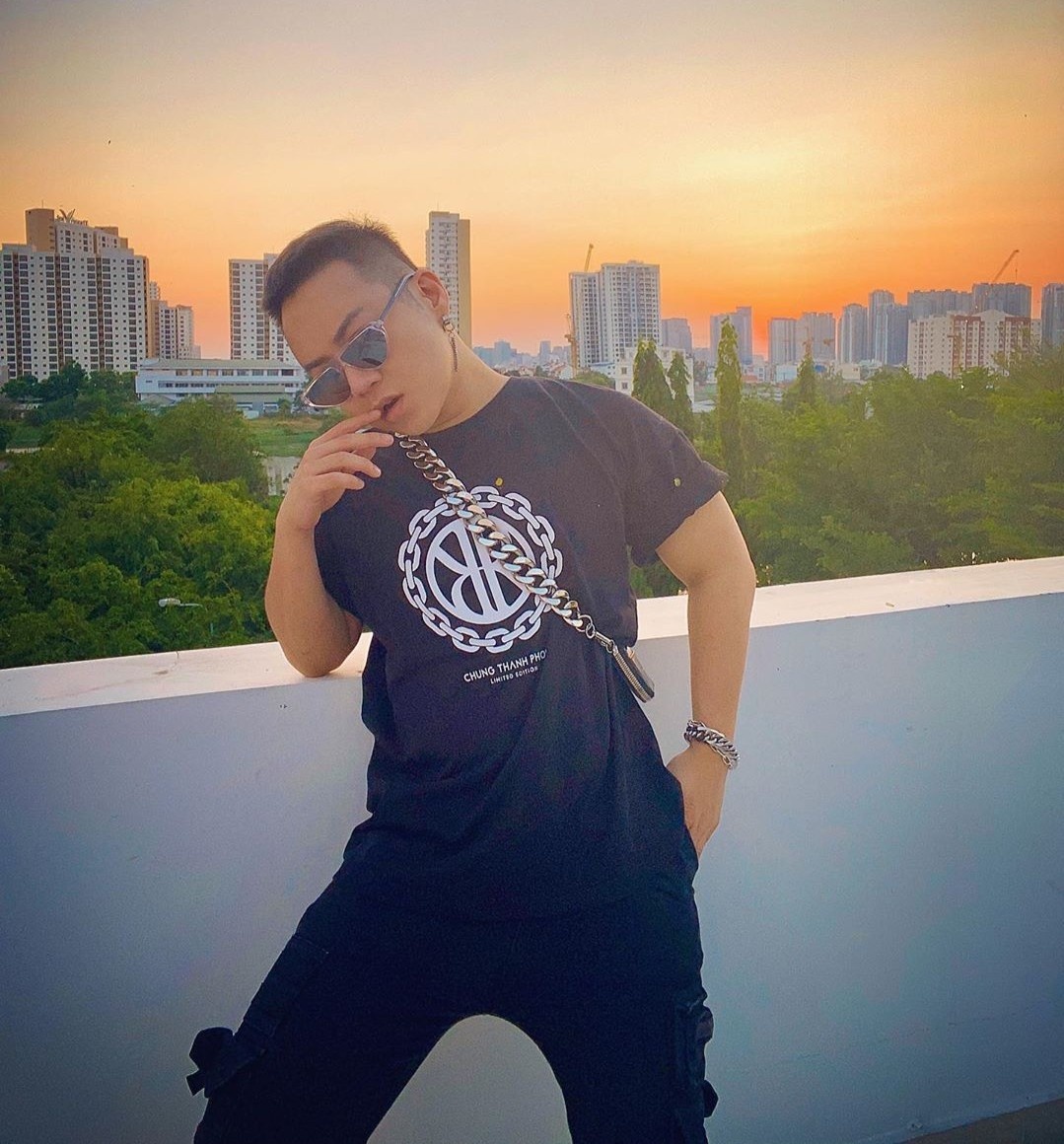 sao viet lam gi o nha anh 11