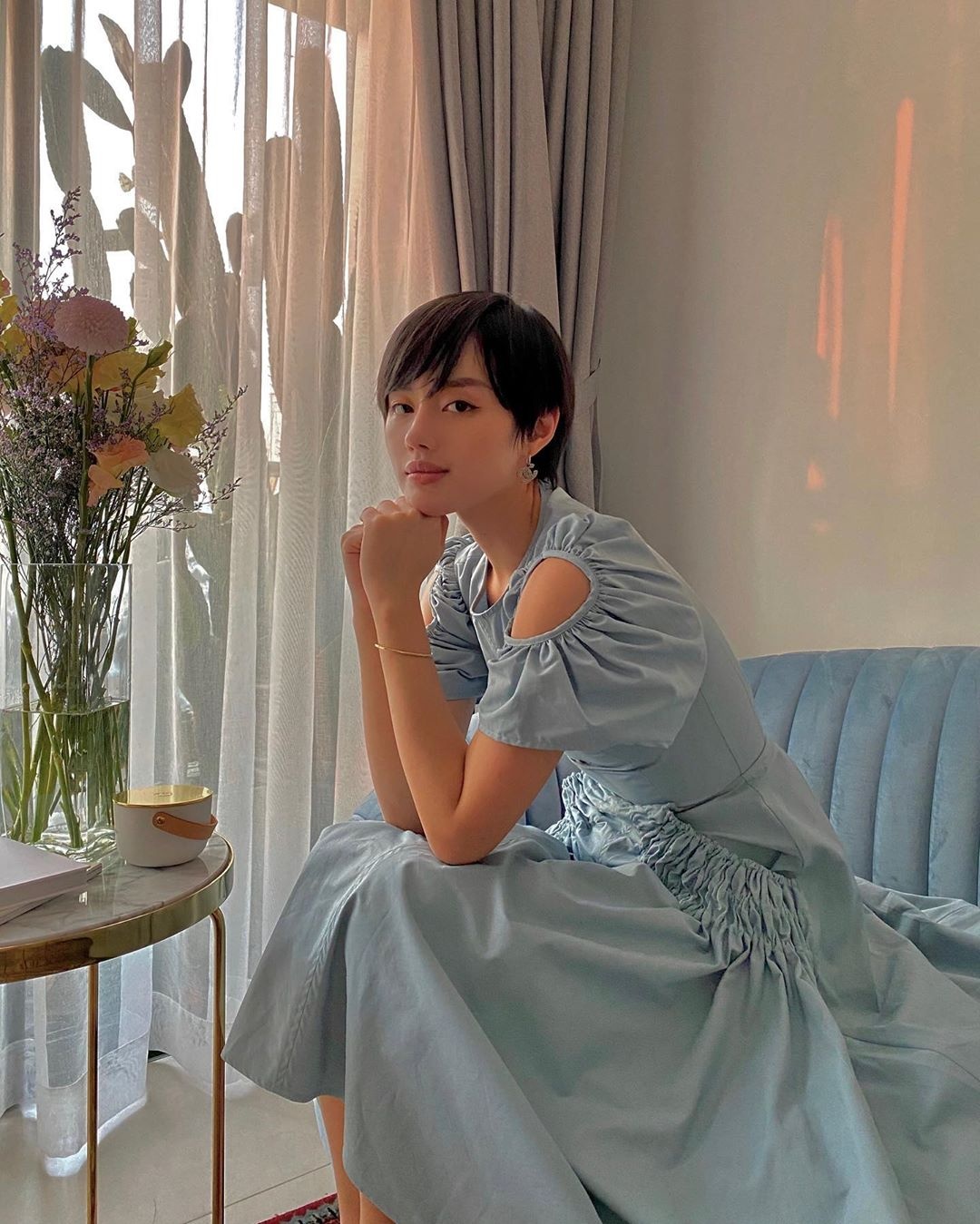 sao viet lam gi o nha anh 8