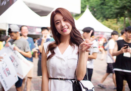 vo cua so ji sub anh 2